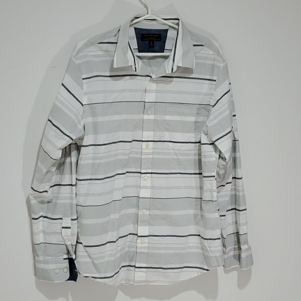 banana Republic large striped button down long sleeve shirt